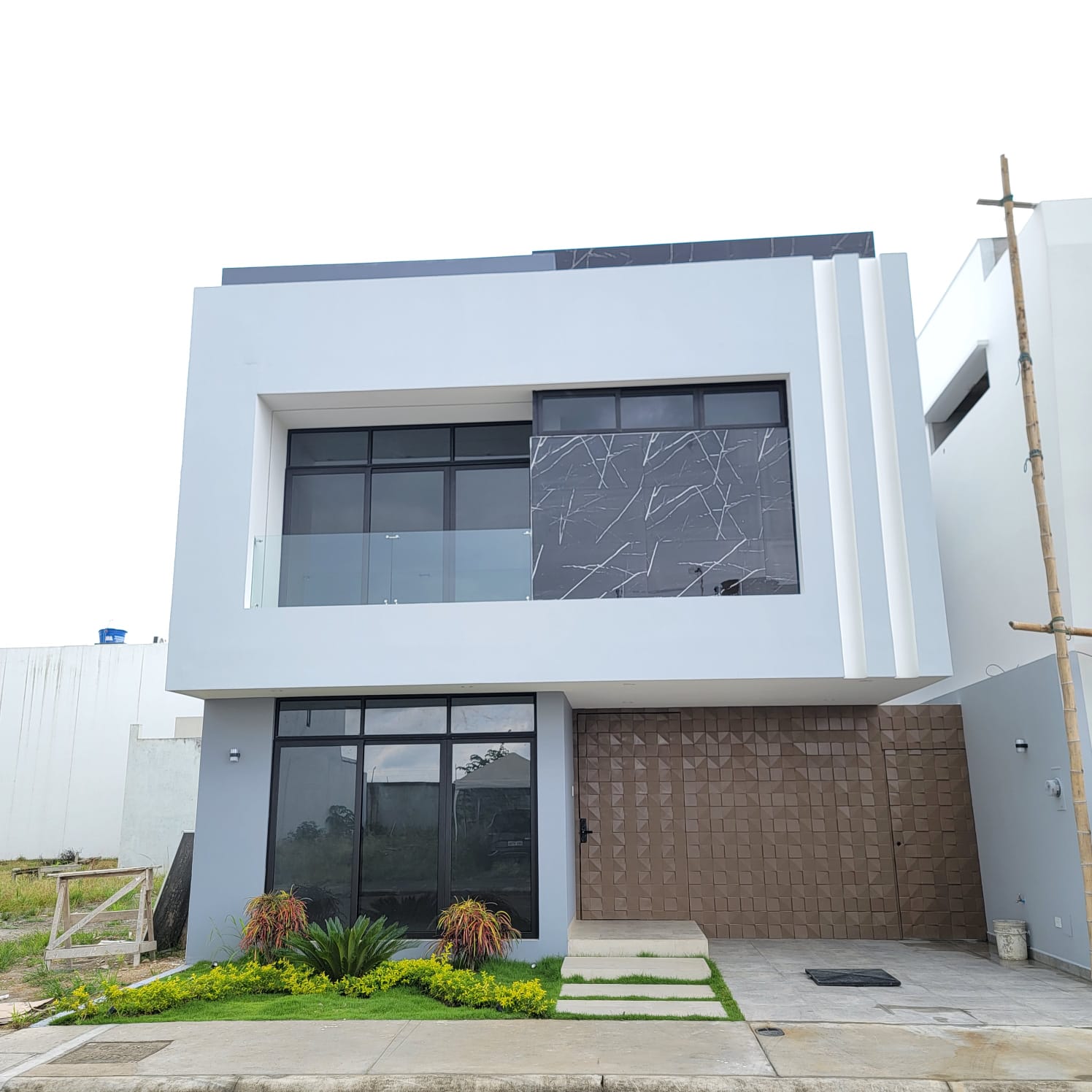 WhatsApp-Image-2024-02-23-at-10.41.11