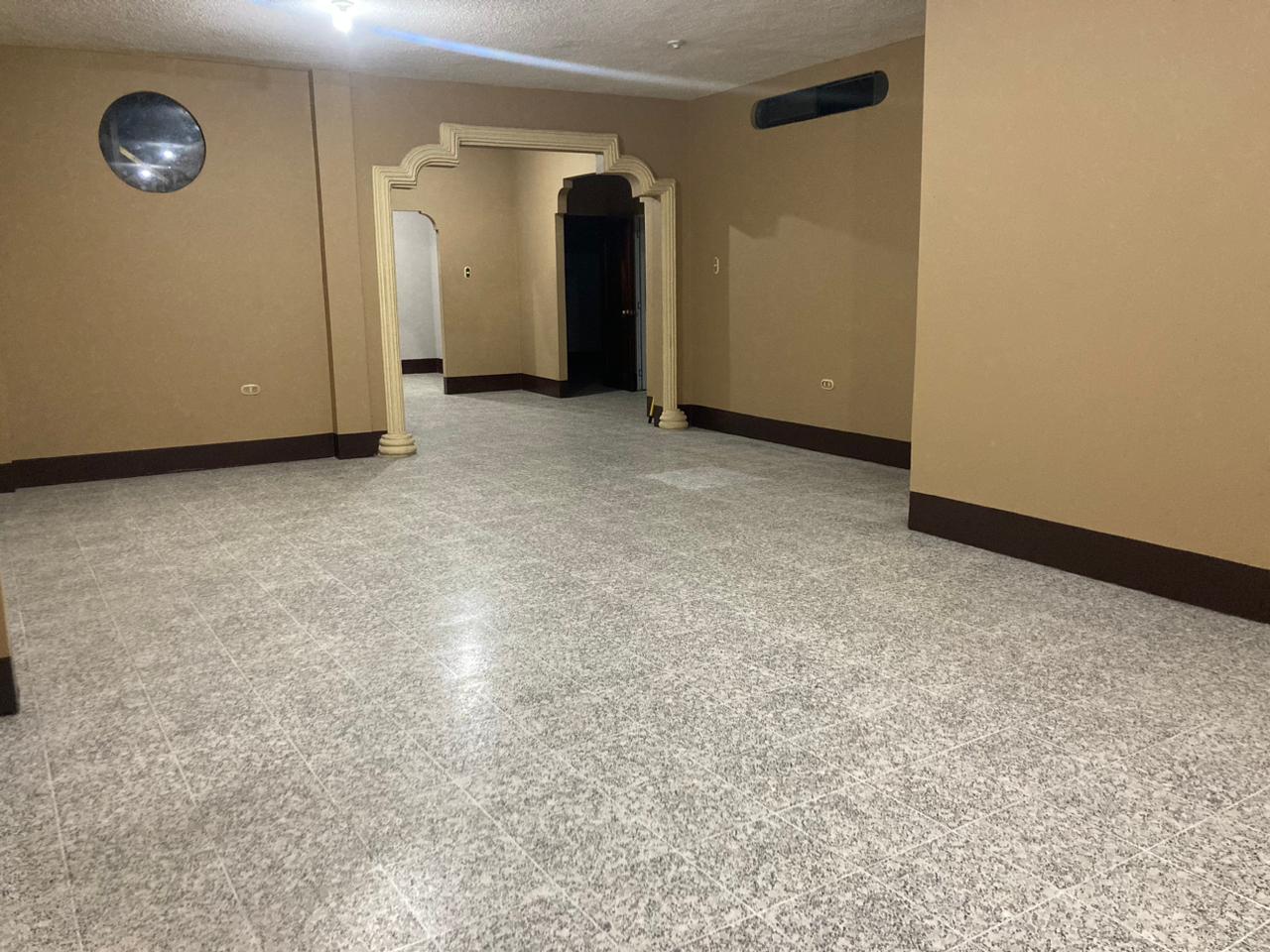 Casa-en-RENTA-CIRCUNVALACION-SUR-1