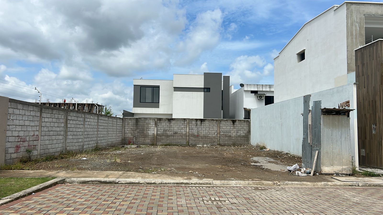 Terreno-en-venta-1-1